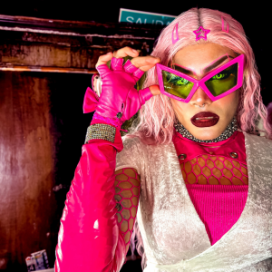 Violet Rouge performing at Minnelli’s drag show in Benalmádena – live cabaret and nightlife on the Costa del Sol