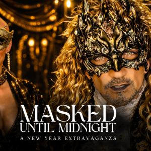 Elegant cocktail chic outfits and masquerade vibes at Minnelli’s NYE drag show 2025